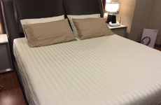 เพ็ชรดีโภคภัณฑ์ | โรงงานผลิตชุดเครื่องนอนโรงแรม ผ้าปูที่นอนโรงแรม cotton-satin​ 100%